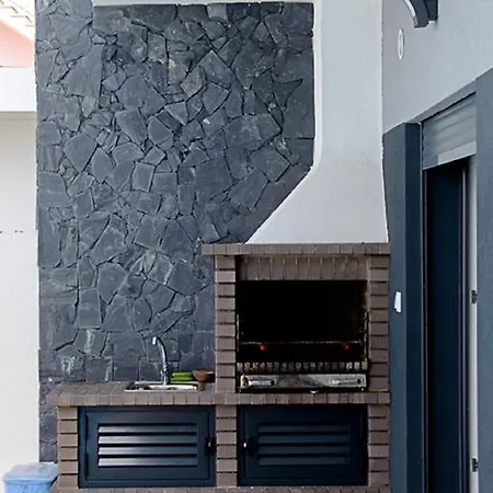 Semesterbostad Sunset *